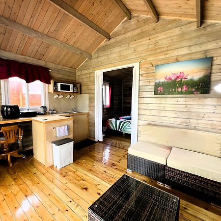 Red Hibiscus Villas Rarotonga Extérieur photo